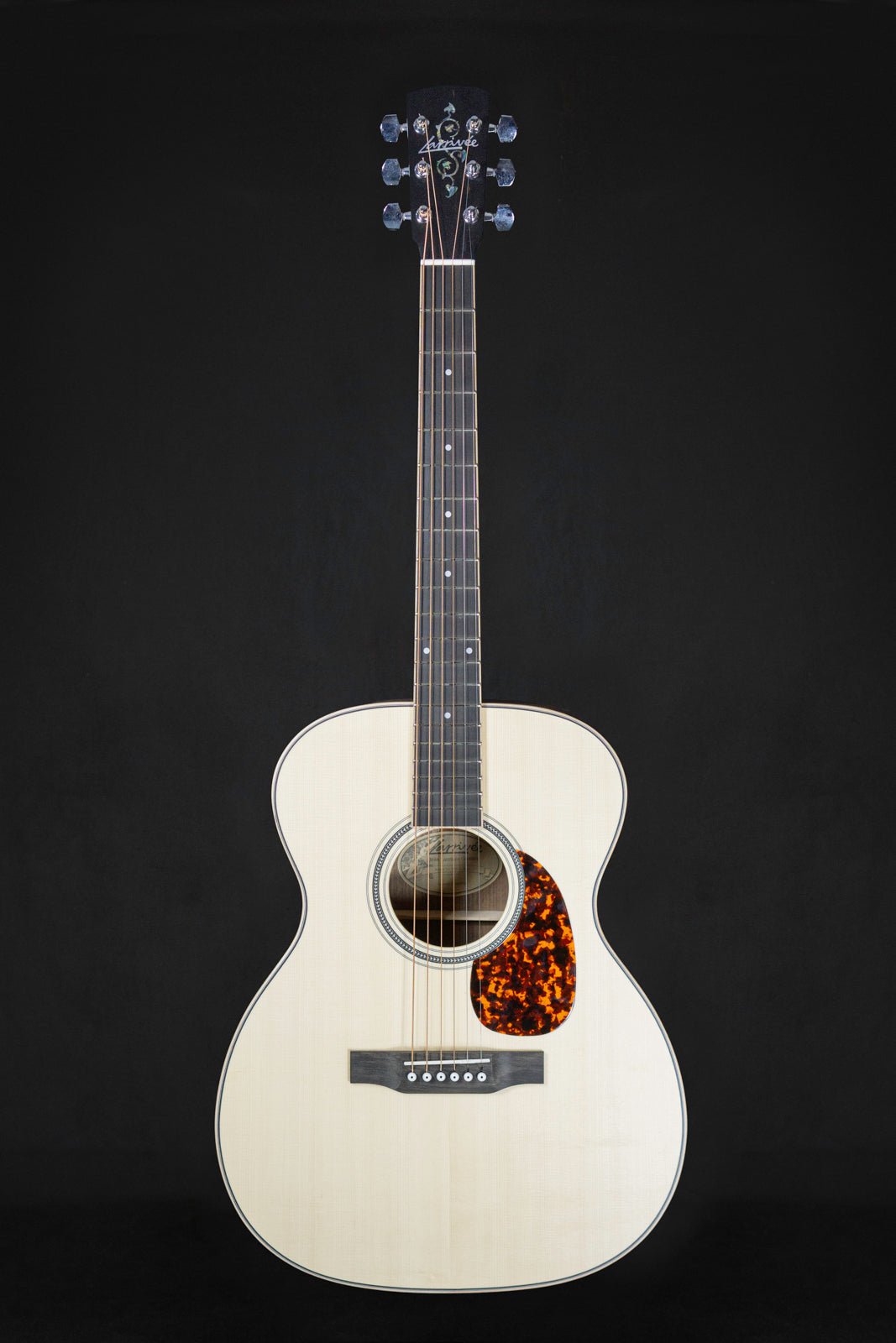 Larrivée OM-03 Walnut Limited Edition Acoustic Guitar