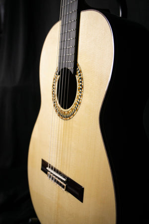 Salvador Cortez CS - 110 Classical Guitar - Classical Guitars - Salvador Cortez