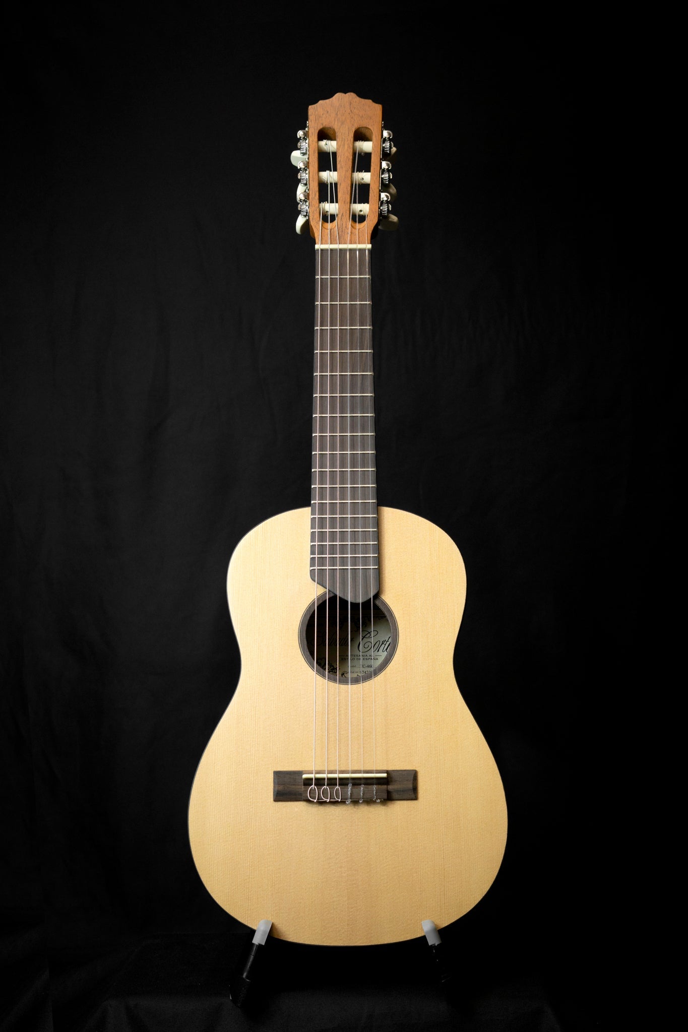 WM Guitars Salvador Cortez TC460 Guitarulele